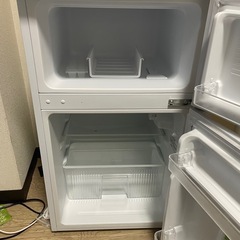 アイリスオーヤマ　ノンフロン冷凍冷蔵庫 IRR-A09TW-Wの画像