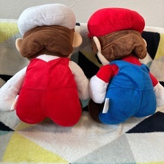 マリオ　ファイヤーマリオ　ぬいぐるみ　2つセットの画像