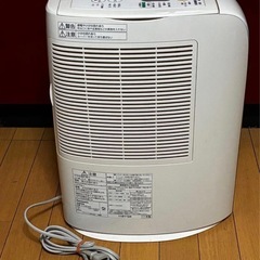 ホワイト 除湿機 タイマー機能付きの画像