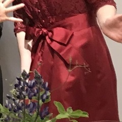 交渉中　結婚式、パーティー　ドレス　赤の画像