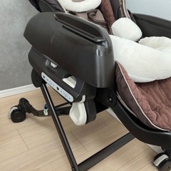 Combi　ネムリラAT　電動ハイローチェアの画像