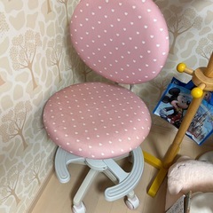 引き取り用、学習机 ホワイト 椅子付きの画像