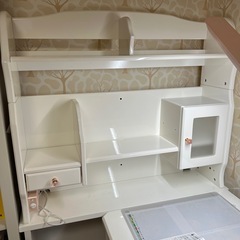 引き取り用、学習机 ホワイト 椅子付きの画像