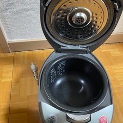 三菱　MITSUBISHI NJ-HS06、テフロン®コーティング炊飯器の画像