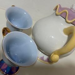 ポット婦人　チップ　ティーセットの画像