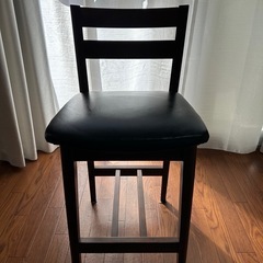カウンターチェアの画像