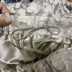 CADUNEのナローレーススカートです☺️の画像