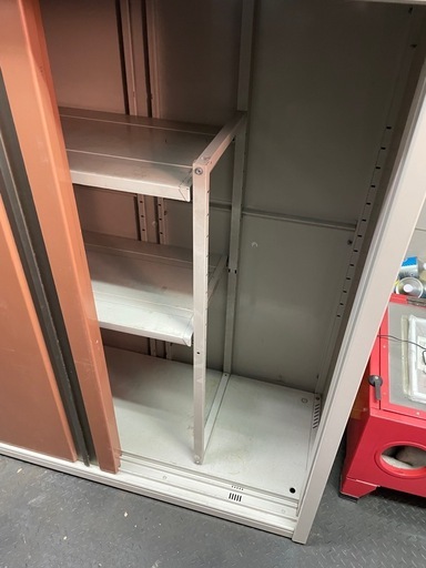 タクボ　物置　
