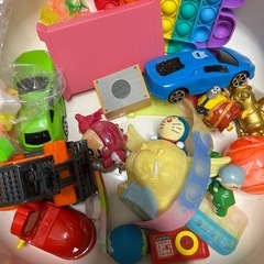 パズル　細々したおもちゃ　ガチャなどの画像