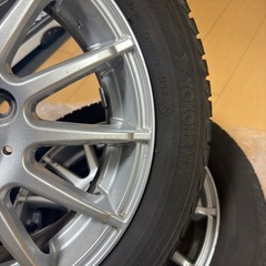 155/65R14ヨコホマのスタッドレスタイヤの画像