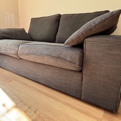 IKEA 2人がけソファ　kivik（シーヴィク）の画像