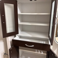【2/1引き取れる方のみ】食器棚【美品】の画像