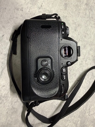 Nikon f100 フィルムカメラ　美品