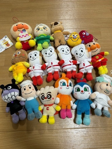 アンパンマンぬいぐるみまとめ売り