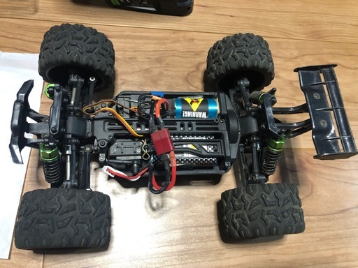 DEERC302e オフロードラジコン　時速60キロ