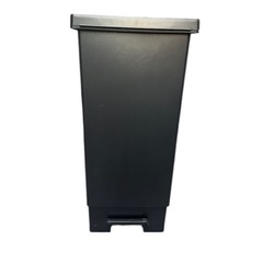 ダストボックス　ゴミ箱　ブラック　モノトーンの画像