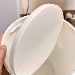 ダイソーゴミ箱の画像