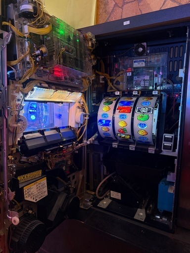 ●押忍!サラリーマン番長　パチスロ　アミューズ〜32