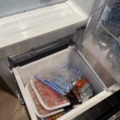 【志木市／2/19まで】6,000円｜Hisense 冷蔵庫 150L｜搬出手伝い可　お値下げ可
の画像