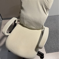 オフィスチェアの画像