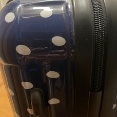 2/7まで キャリーケースの画像