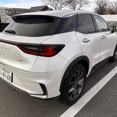 レクサス LBX  低走行5千　車検1年付　早期取引値下げ可能！の画像