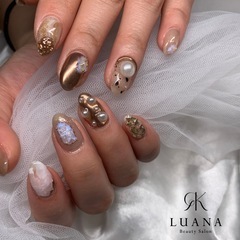 ネイリストスタッフ募集の画像