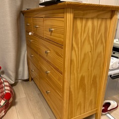 木製収納キャビネットの画像