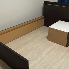 ニトリ セミダブルベッドフレーム（ジオチェスト）大容量収納・コンセント付【定価約5万円】の画像