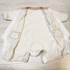 西松屋 ホワイト クマ刺繍 ふわふわ 冬 カバーオール ロンパース あったか 70cmの画像