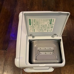 ✨ダイニチ 石油ファンヒーター FW‑3223NC‑W✨の画像