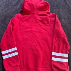 ミッキーマウスのトレーナーの画像