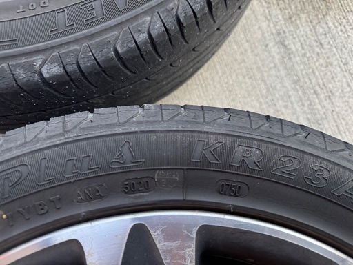 ダイハツ　タントLA600純正ホイールタイヤ付き