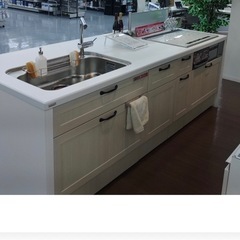 定価2,357,600システムキッチン&キッチンボード付きの画像