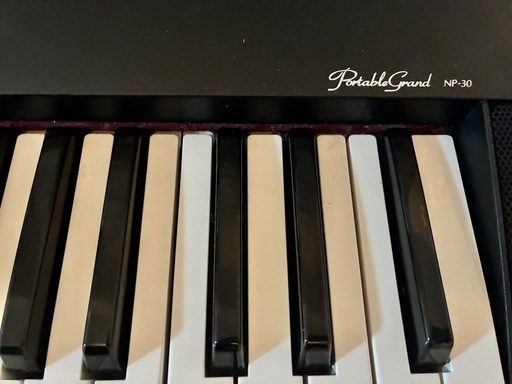 YAMAHA ピアノ　NP-30