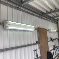 25フィートコンテナ&ガレージセットの画像