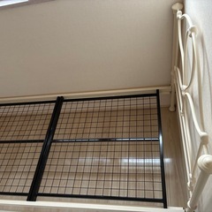 ローランアシュレイ　シングルベットフレームの画像