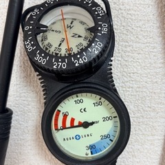 AQUALUNG NAGI レギュレーターセット　圧力計 深度計の画像