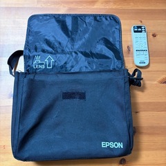 EPSON エプソン　プロジェクター EB-X05 リモコン・キャリーバッグ付の画像