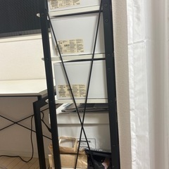 ニトリラック／シェルフ／本棚（黒フレーム×白棚）の画像