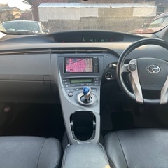 プリウス　G LEDエディション　最上級グレード　８.５万キロ　美車　車検付き　の画像