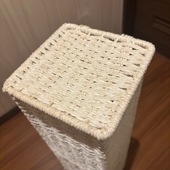 タワー型トイレットペーパー収納 (ライラ ナチュラル)　ニトリ の画像