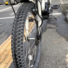 中古20㌅ブリヂストン電動アシスト自転車　8.7Ah 大阪　009番の画像