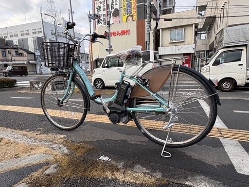 中古ブリヂストン電動アシスト自転車　8.7Ah 大阪　002番