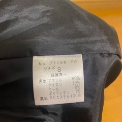 黒いケープ の画像