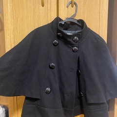 黒いケープ の画像