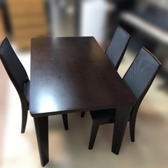 〈手渡定＠兵庫県加東市〉ダイニングテーブル＆チェア３脚セット　ブラウンの画像