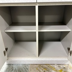 食器棚 白の画像