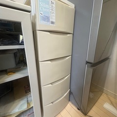 【無料】IRIS スリムチェスト 5段（32×41×99cmの画像