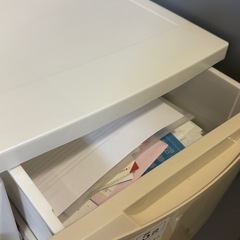 【無料】IRIS スリムチェスト 5段（32×41×99cmの画像